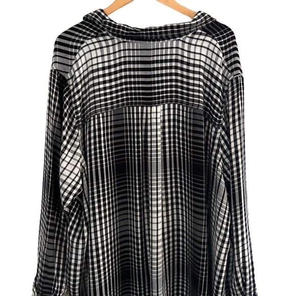 Melissa McCarthy Black White Blouse Top Hi-Low Checkered Size 4X Plus - Picture 6 of 14